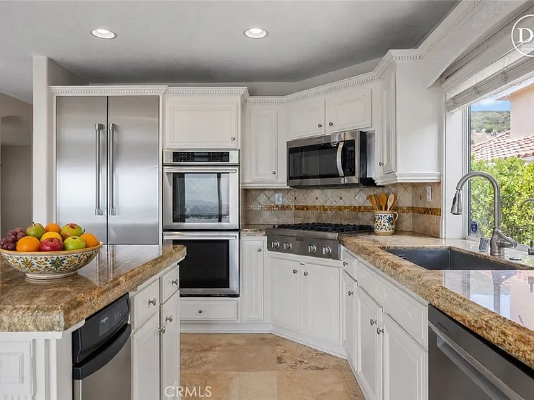 7562 Wiscasset Dr — Photo 10