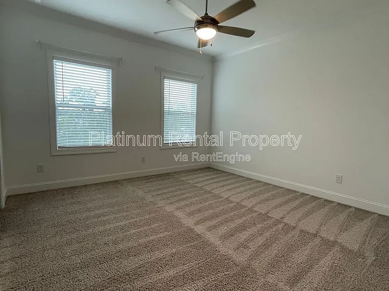 5221 Riden Ct — Photo 32