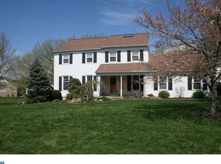 1212 Dillon Rd, Fort Washington, PA 19034