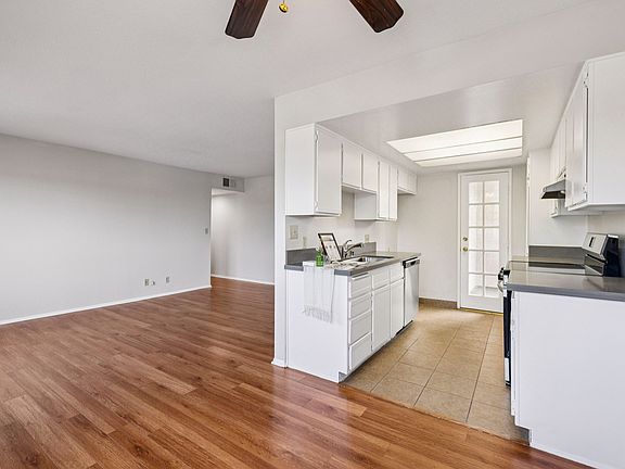 4th image of 476 E Cypress Ave APT G