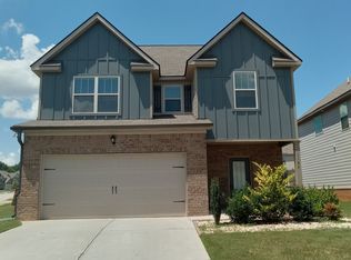 1189 Hartwell Rd, Locust Grove, GA 30248