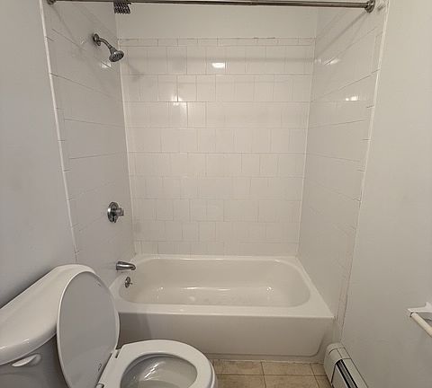 5th image of 28 Fleet St APT A