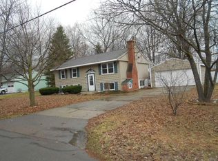 829 N Lamont Dr, Cortland, NY 13045