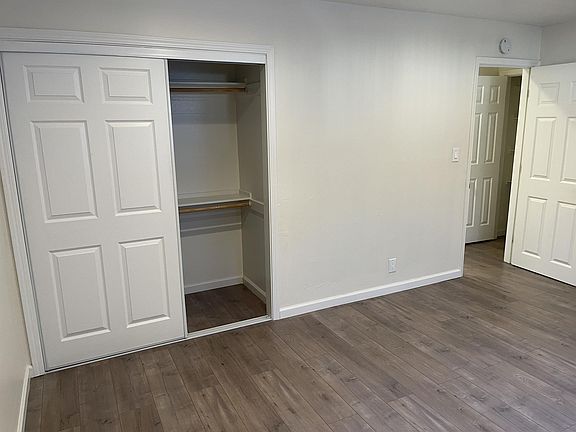 3rd image of 1537 8th Ave