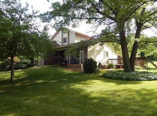 11727 Tipsico Lake Rd, Fenton, MI 48430