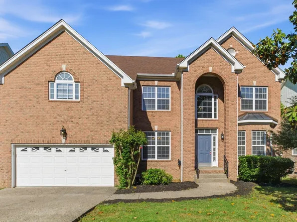154 Chesapeake Harbor Blvd, Hendersonville, TN 37075