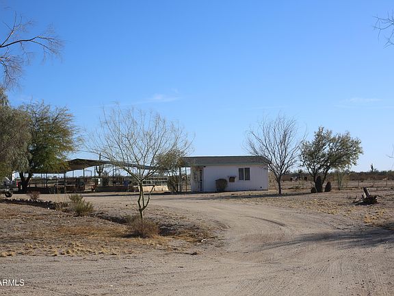 4th image of 22401 E PINEBROOKE Lane