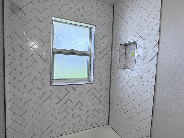 662 Union St #1A — Photo 15