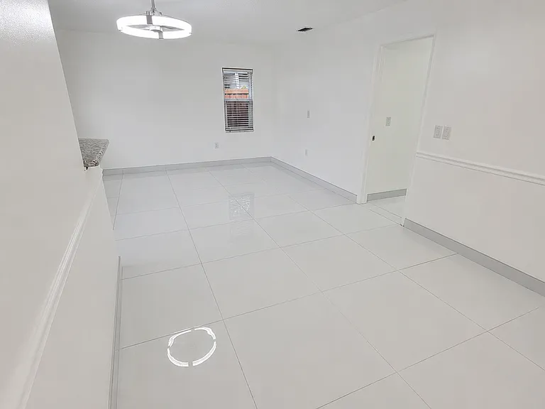 3416 W Wallcraft Ave — Photo 10