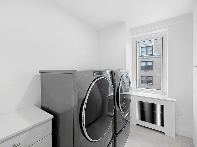 920 Park Ave #12B — Photo 16