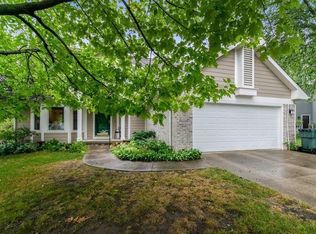 2300 Red Oak Dr, Ames, IA 50014