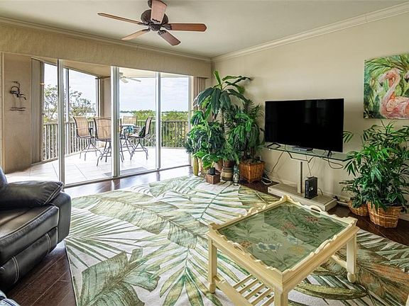 2nd image of 269 Vintage Bay DR #C7