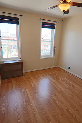 Rented by PMG Real Estate  | media 20