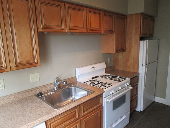 5th image of 3016 Grand Ave APT 3S