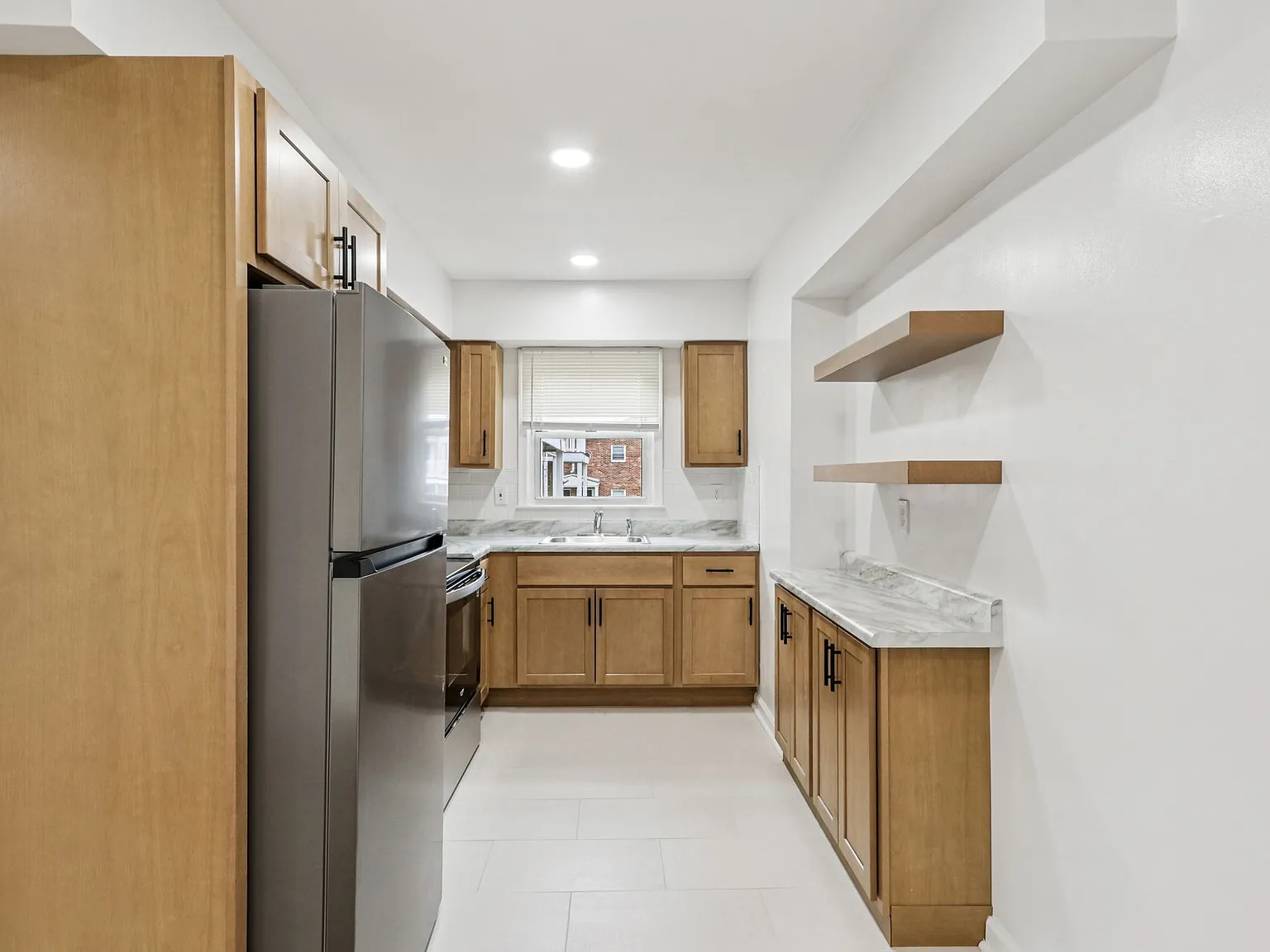 Galloway Court Apartments — Photo 3