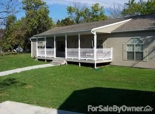 1103 S Borgman Rd, Buckner, MO 64016