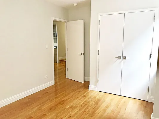 Rented by Stonehenge NYC LLC | media 18