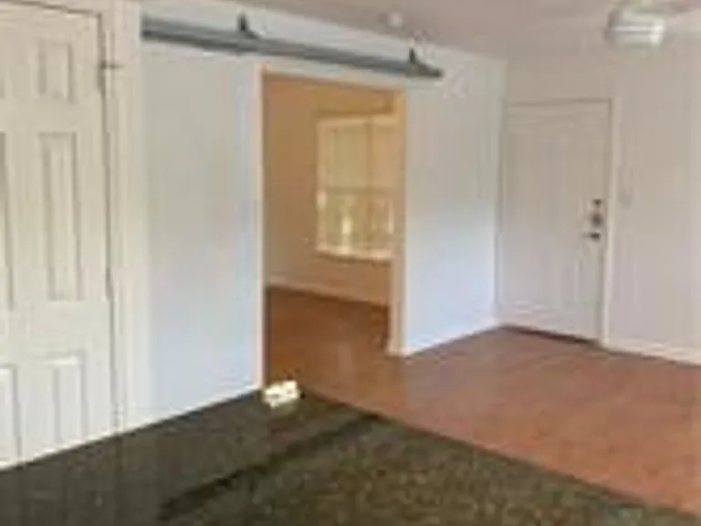 7685 Northcross Dr — Photo 2