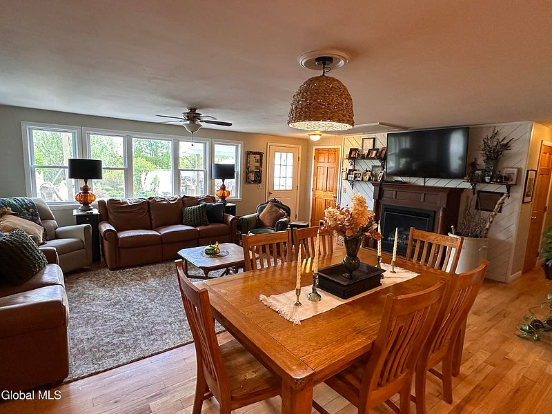 5th image of 24 Mount Hope Avenue