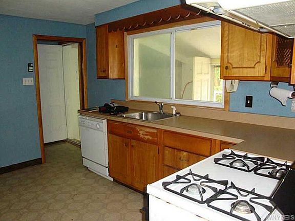 4th image of 63 Dwyer St