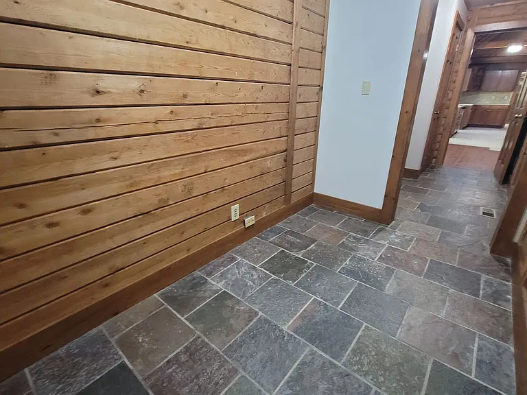 2391 Booth Cir — Photo 25