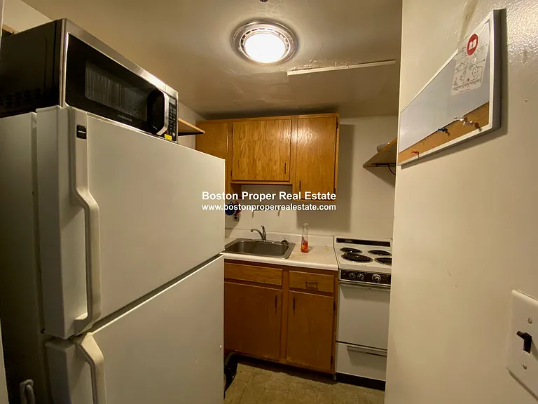 289 Newbury St #2 — Photo 6