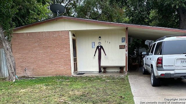 1st image of 114 Seashell Dr