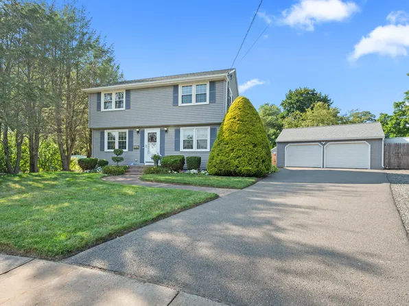 35 Kane Road, Manchester, CT 06040