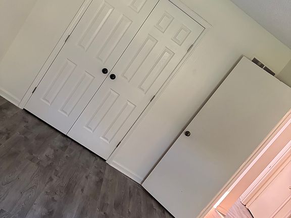 2nd image of 27 Cherry St