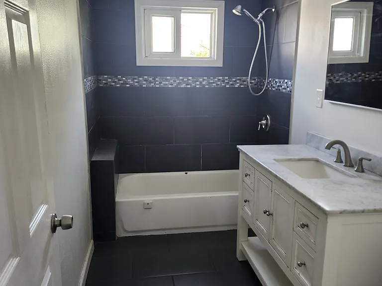 905 Chestnut Ave #905 — Photo 3