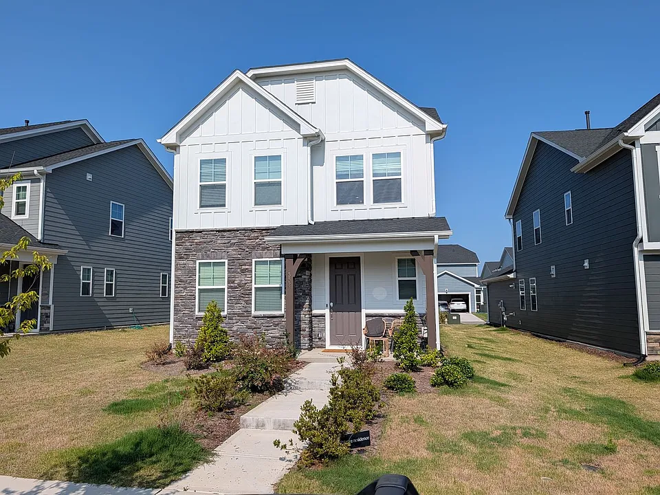 332 Canyon Springs Trl