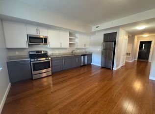 45 Poplar Dr APT 207, Cranston, RI 02920