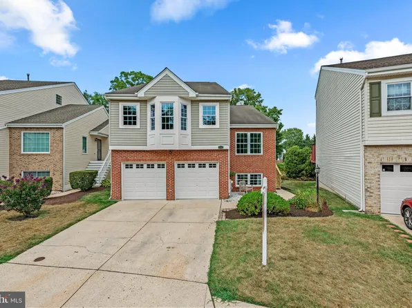 2432 Shadywood Cir, Crofton, MD 21114