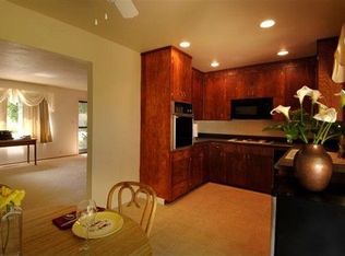 6295 Cara Way, Sebastopol, CA 95472