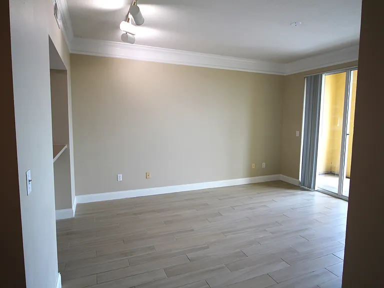 345 Bayshore Blvd #903 — Photo 11