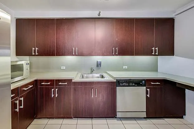 Community Room Kitchen_12142022