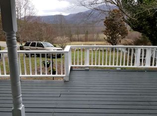 404 Trackrock Gap Rd, Blairsville, GA 30512