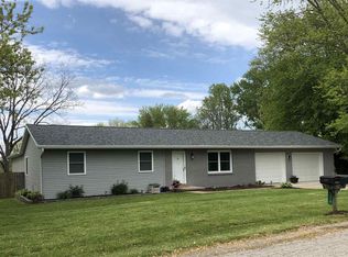 5270 W Hillcrest Dr, Bloomington, IN 47404