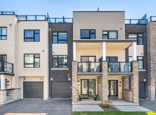 1121 Cooke Blvd #31, Burlington, ON L7T 0C3