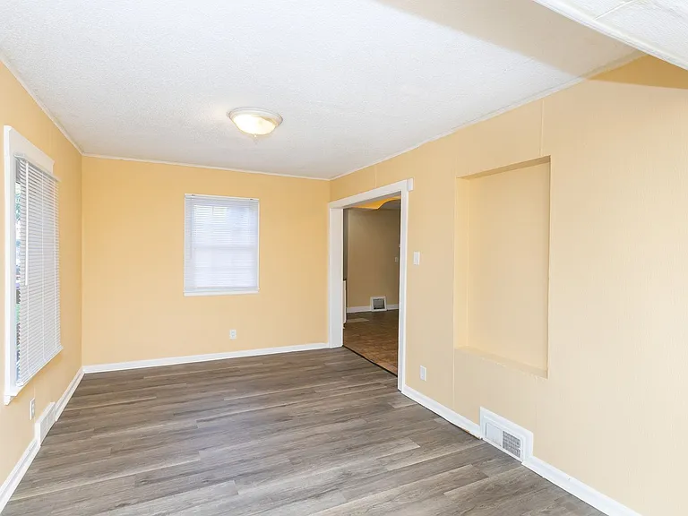 7210 Bellefontaine Ave — Photo 14