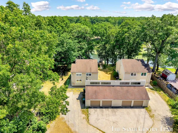 14200 Green St #1, Grand Haven, MI 49417