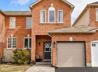 35 Hawthorne Cres, Barrie, ON L4N 9Y7