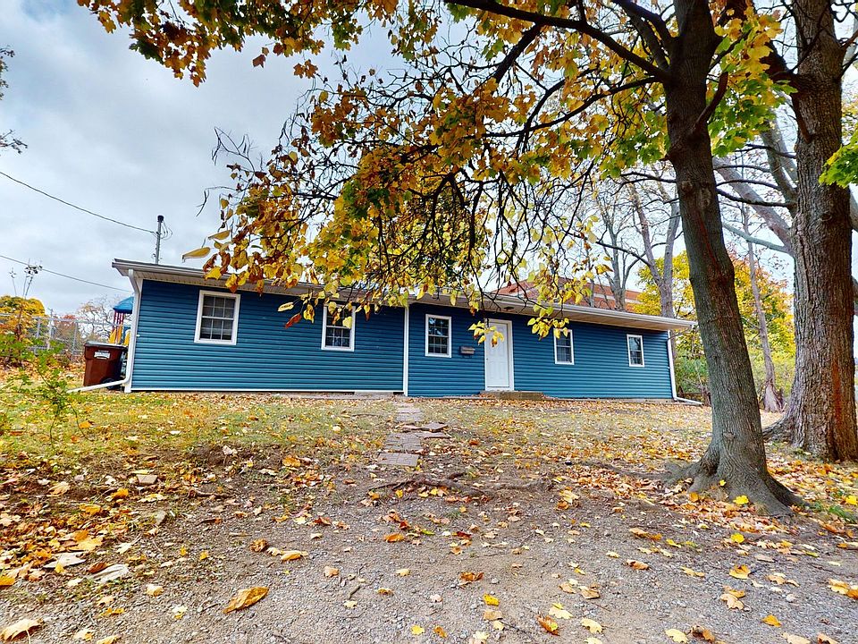 1st image of 68 Wood St