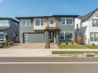 4093 SE Reed Dr, Hillsboro, OR 97123