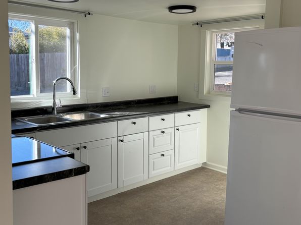 (undisclosed Address)