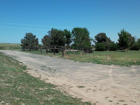 3rd image of 1550 S County Road 129