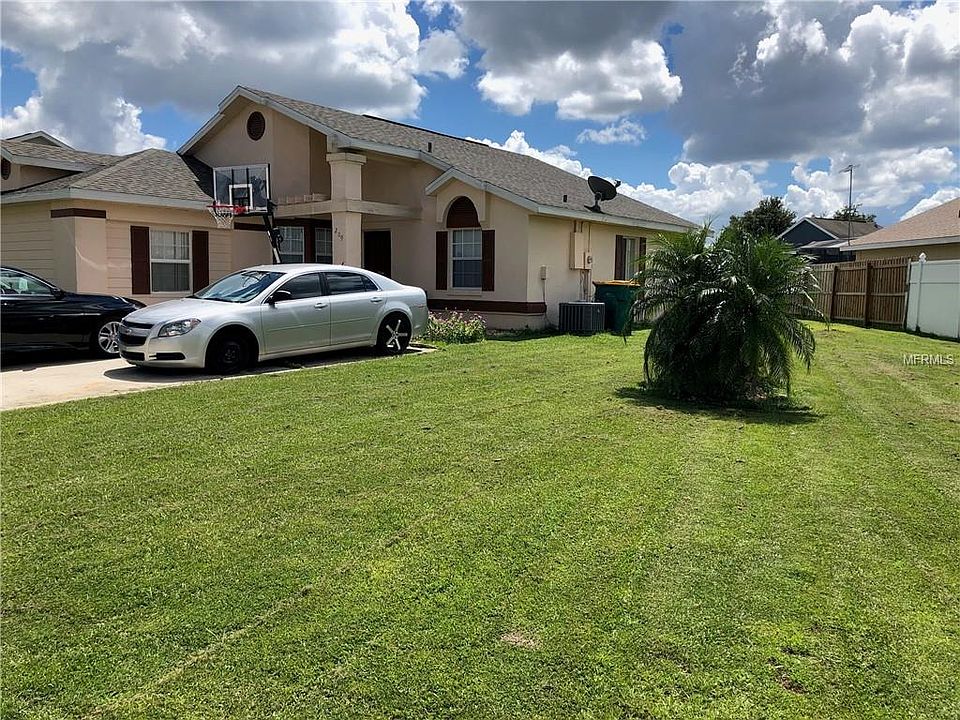 1st image of 209 Pelican Ct