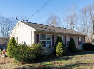 743 Killingworth Rd, Higganum, CT 06441