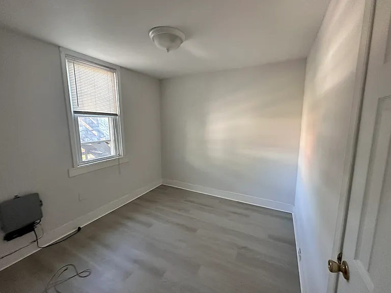 27 Palmer St #4 — Photo 6