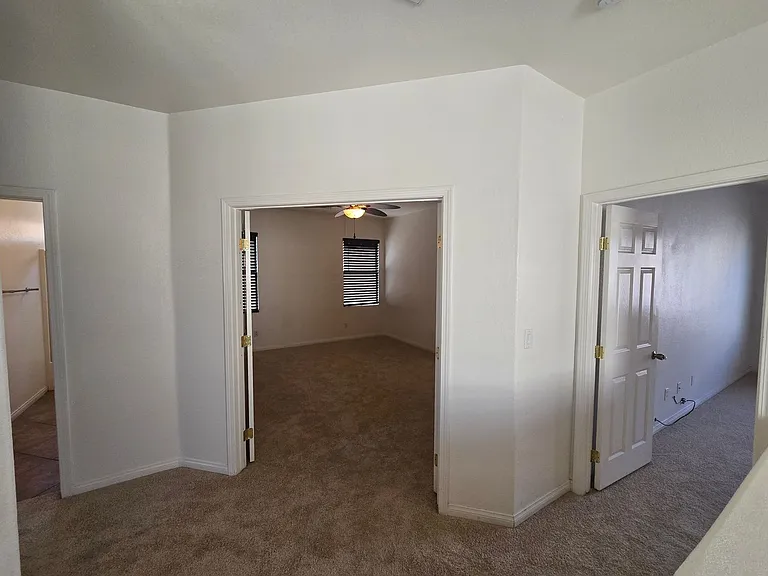 9164 Craven Ave — Photo 16